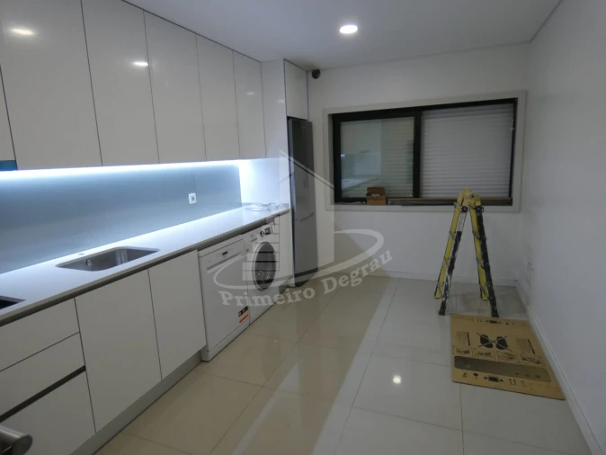Apartamento T3 para Venda em Real, Dume e Semelhe Foto 15