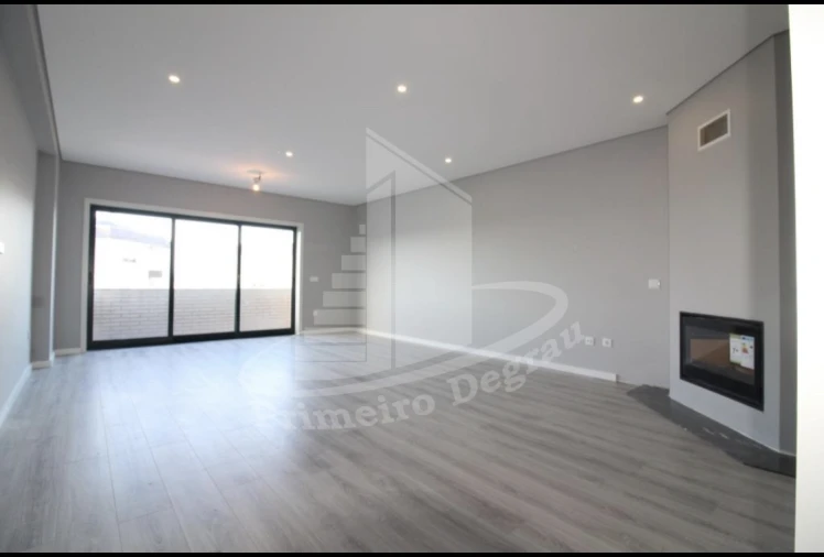Apartamento T3 para Venda em Real, Dume e Semelhe