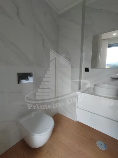 Apartamento T3 para Venda em São Vicente (Braga)