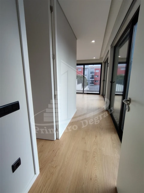 Apartamento T3 para Venda em São Vicente (Braga)