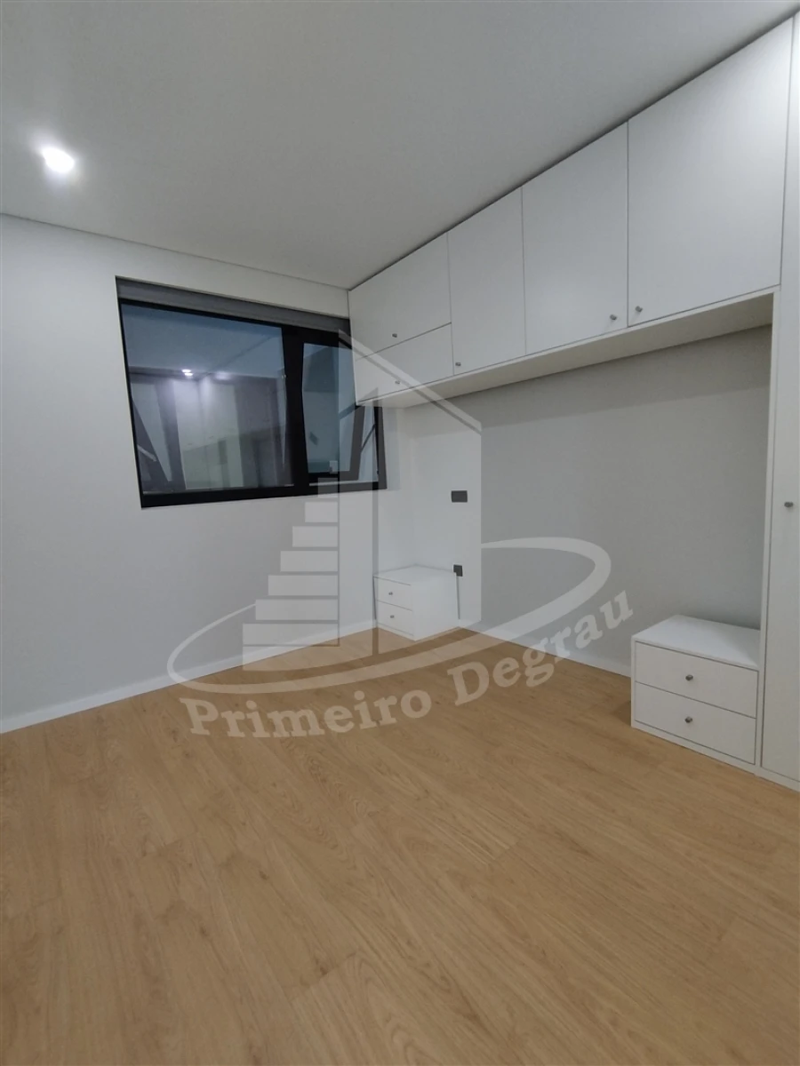 Apartamento T3 para Venda em São Vicente (Braga) Foto 16
