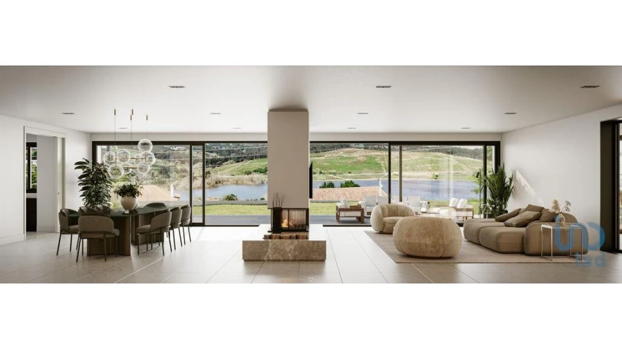 Moradia T4 para Venda em A dos Negros Foto 2