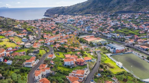 Terreno para Venda em Machico