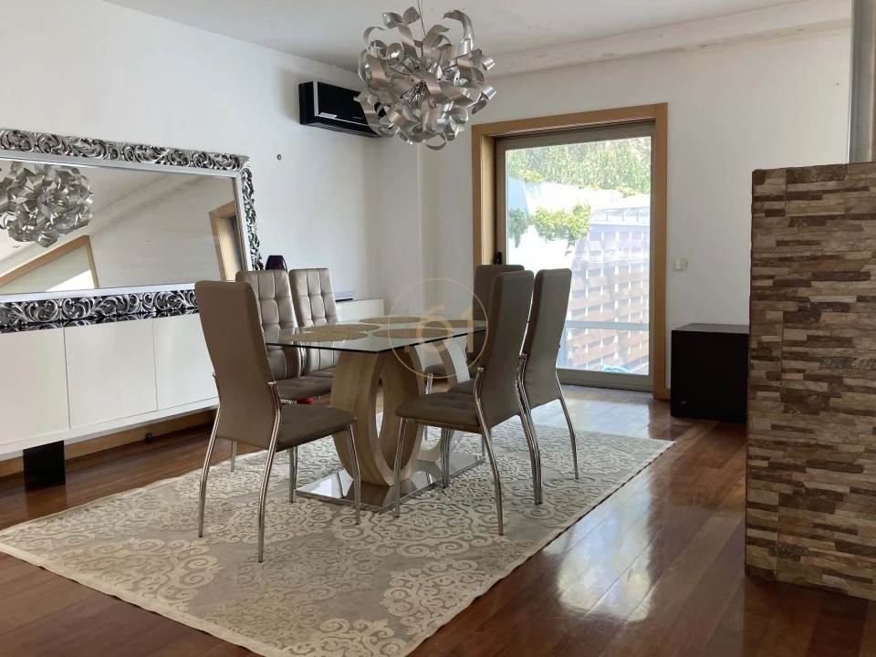 Moradia T5 para Venda em Aldoar, Foz do Douro e Nevogilde Foto 10