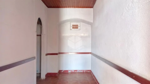 Loja para Venda em Buarcos