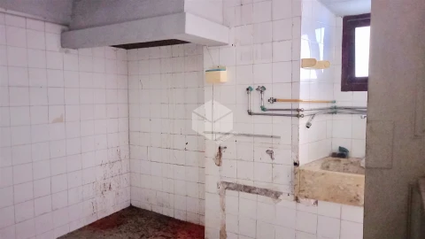 Loja para Venda em Buarcos