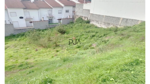 Terreno para Venda em Mundão