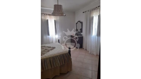 Moradia T8 para Venda em Reguengos de Monsaraz