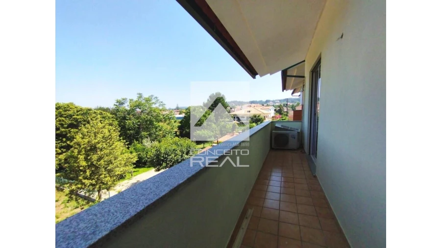 Moradia T3 para Venda em Branca Foto 16