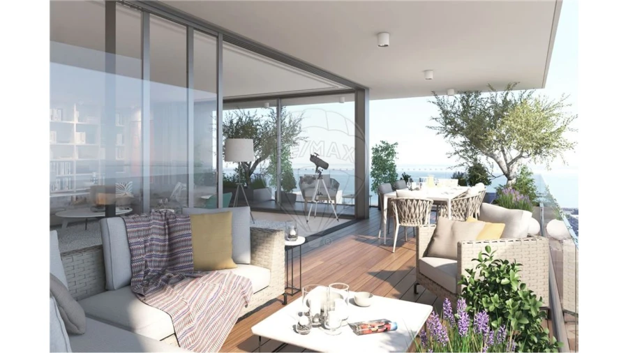 Apartamento T3 para Venda em Parque das Nações Foto 10