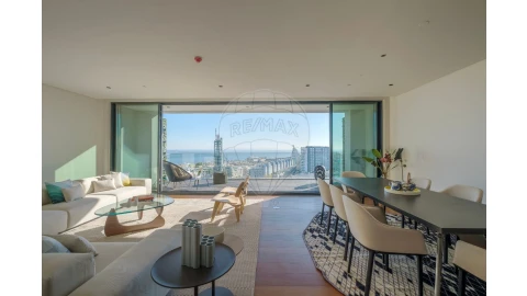 Apartamento T4 para Venda em Parque das Nações