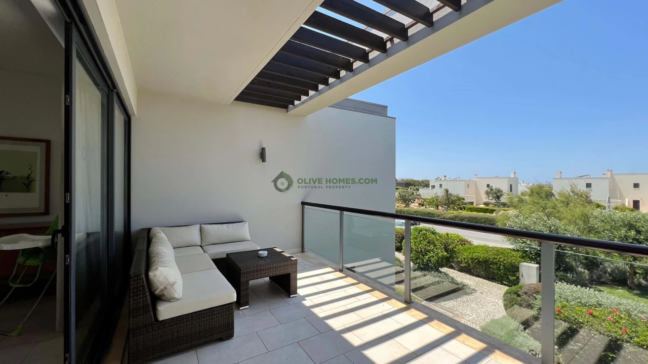 Moradia T2 para Venda em Vila de Sagres Foto 5