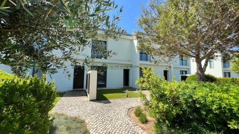 Moradia T2 para Venda em Vila de Sagres