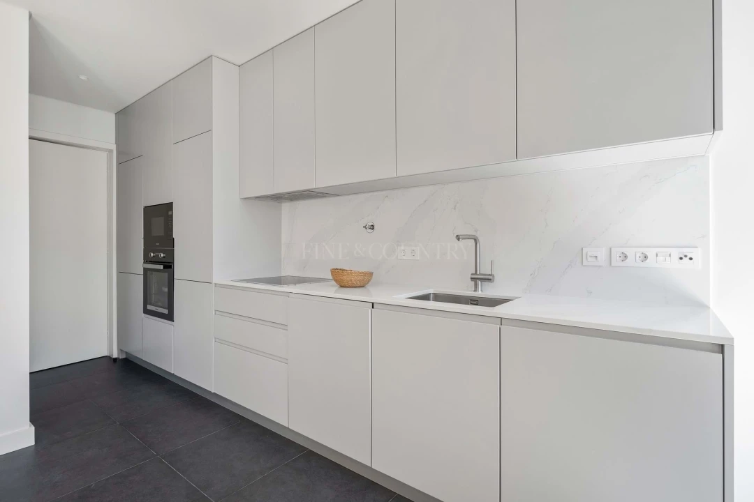 Apartamento T3 para Venda em Quarteira Foto 25