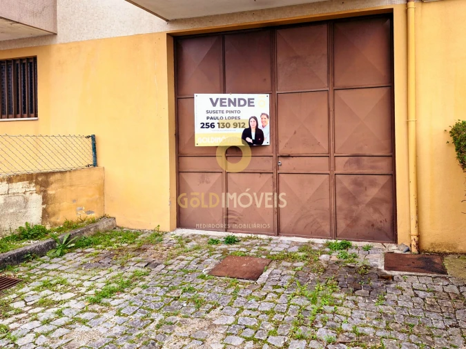 Armazém para Venda em O. Azeméis, Riba-Ul, Ul, Macinhata Seixa, Madail Foto 11