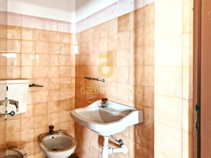 Armazém para Venda em O. Azeméis, Riba-Ul, Ul, Macinhata Seixa, Madail Foto 7