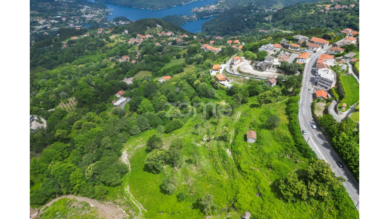Terreno para Venda em Ventosa e Cova Foto 11