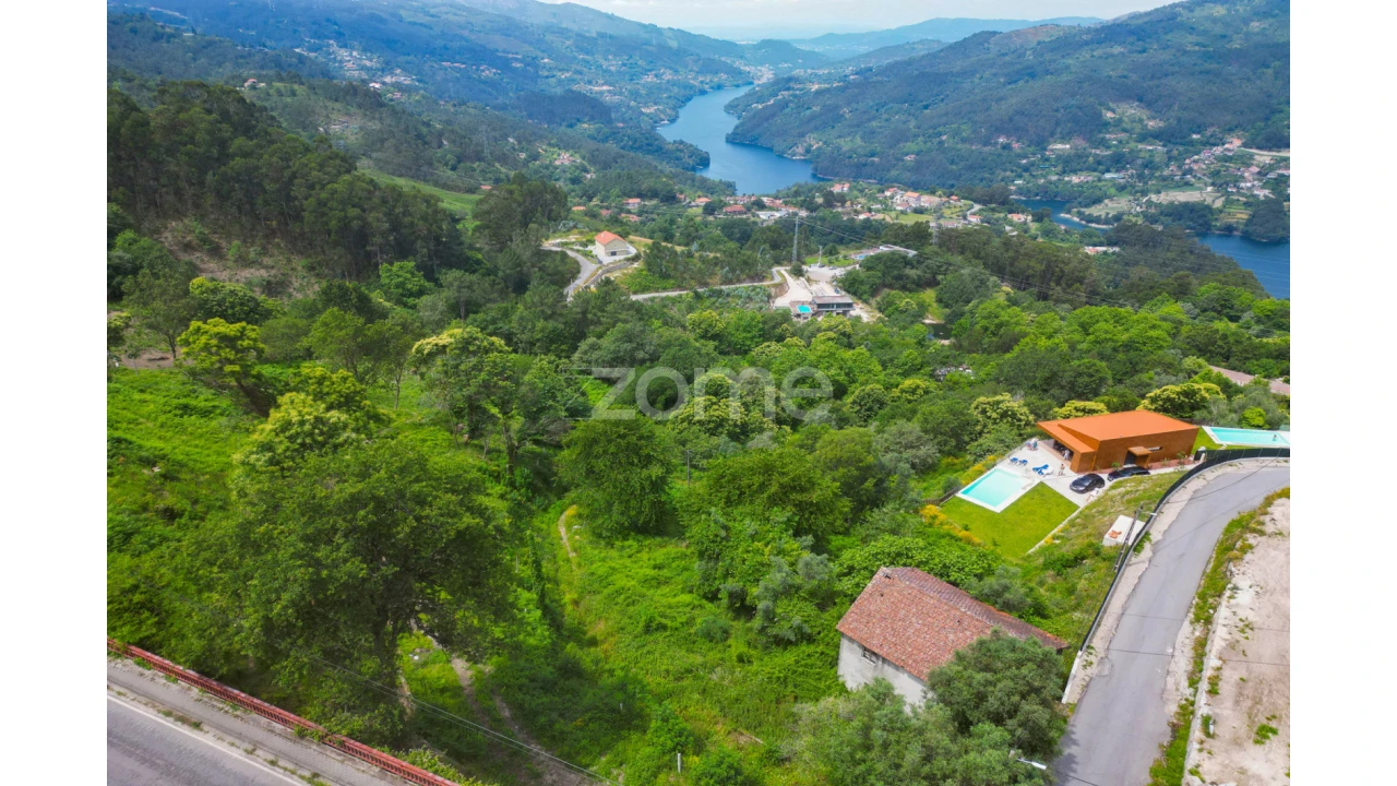 Terreno para Venda em Ventosa e Cova Foto 12