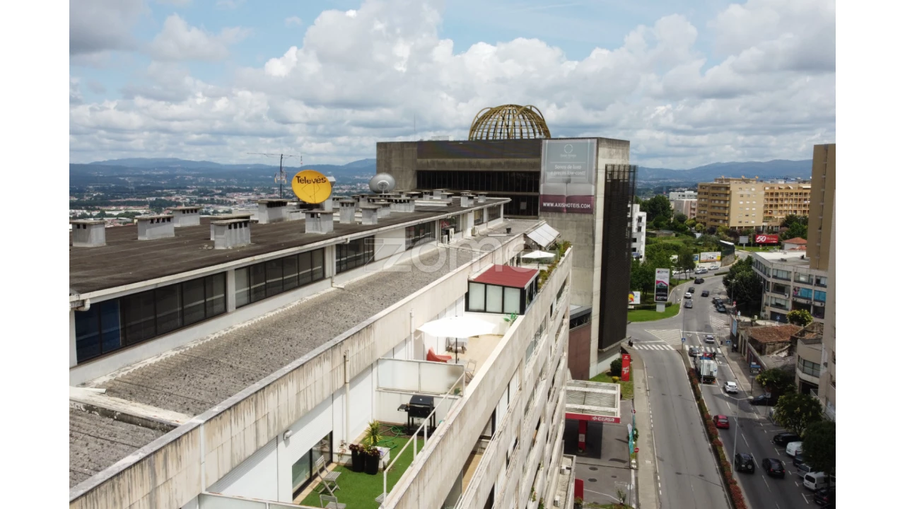 Negócio para Venda em Braga (Maximinos, Sé e Cividade) Foto 13