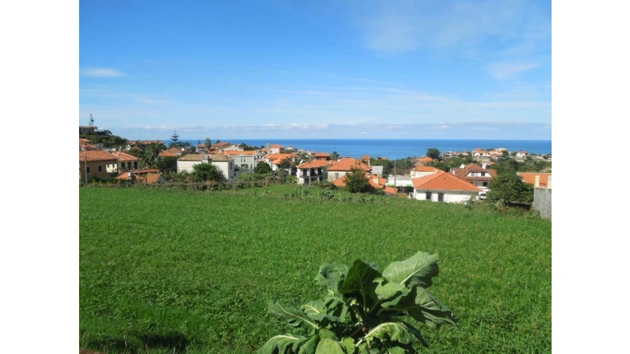 Terreno para Venda em Ponta Delgada Foto 1