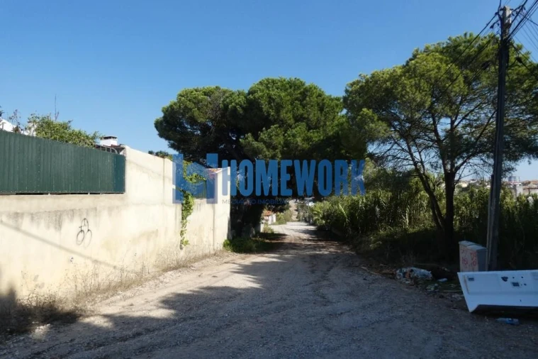 Terreno para Venda em Caparica e Trafaria Foto 8