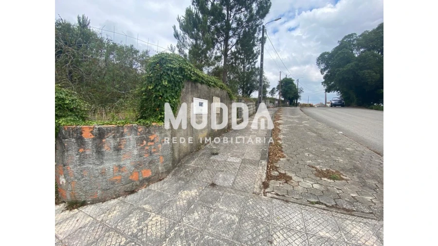 Terreno para Venda em Alquerubim