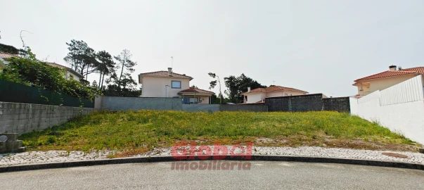 Terreno para Venda em Mangualde, Mesquitela e Cunha Alta