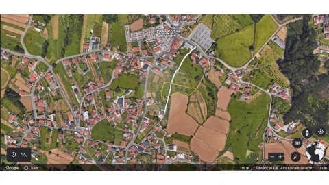 Terreno para Venda em Sandim, Olival, Lever e Crestuma