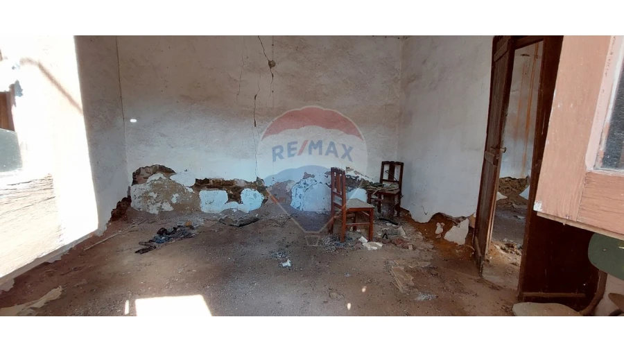 Moradia T4 para Venda em São Bartolomeu de Messines Foto 6