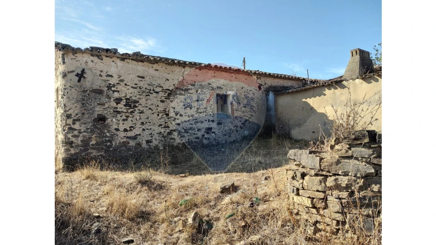 Moradia T4 para Venda em São Bartolomeu de Messines Foto 4