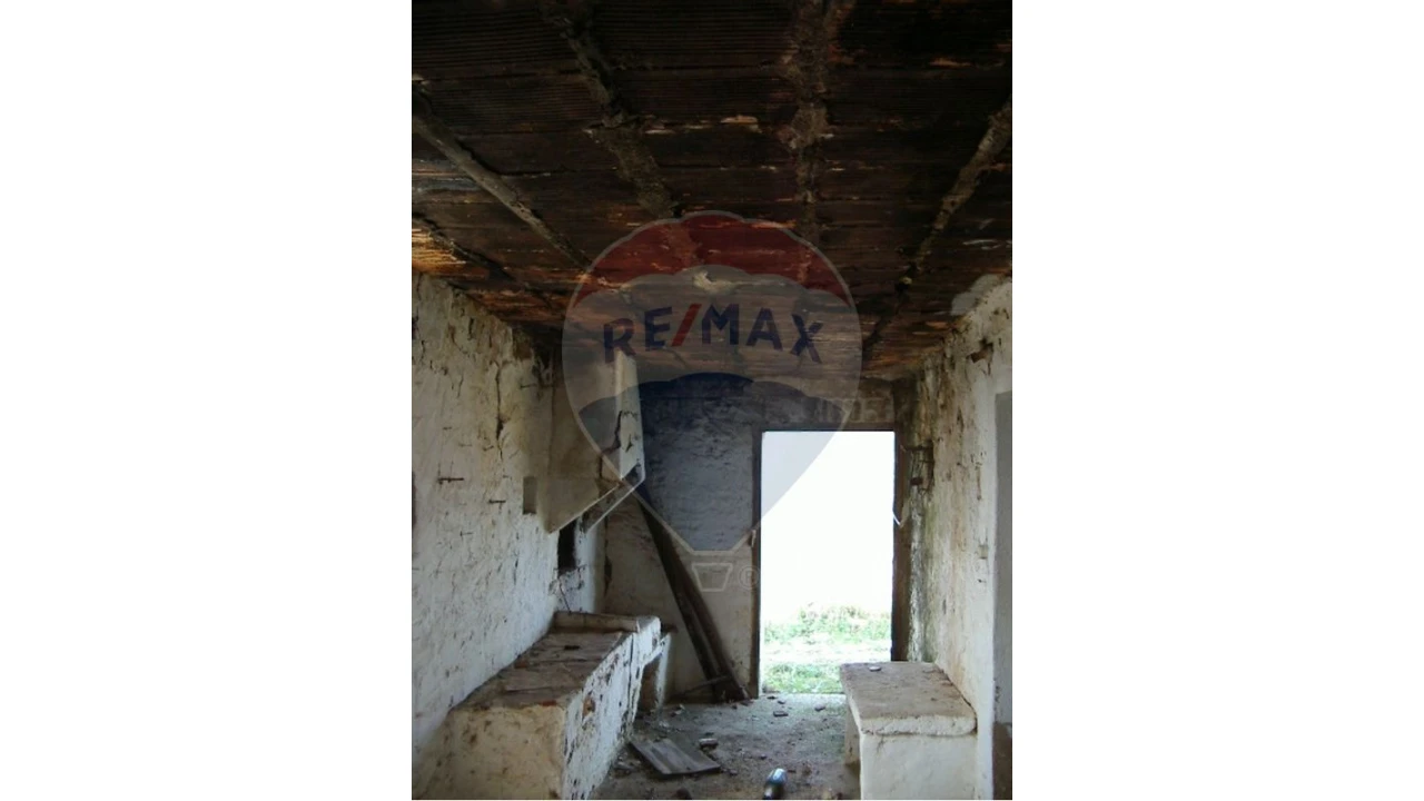 Moradia T3 para Venda em São Bartolomeu de Messines Foto 19