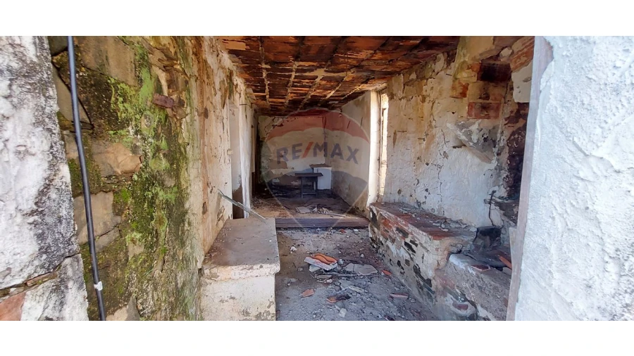 Moradia T3 para Venda em São Bartolomeu de Messines Foto 5
