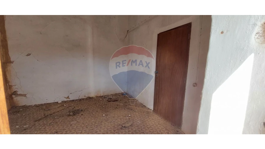Moradia T3 para Venda em São Bartolomeu de Messines Foto 12