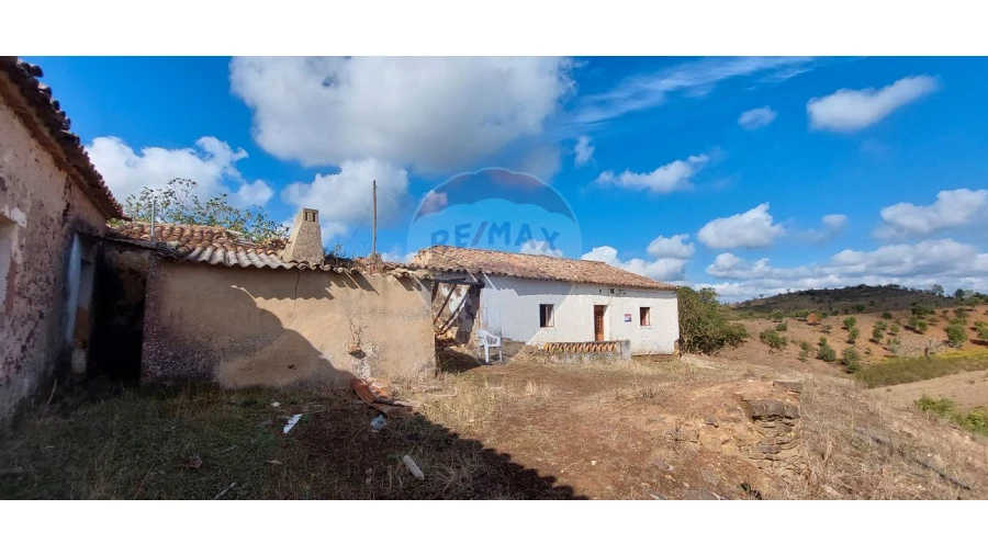 Moradia T3 para Venda em São Bartolomeu de Messines Foto 10