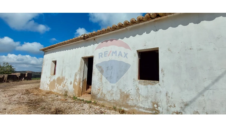 Moradia T3 para Venda em São Bartolomeu de Messines