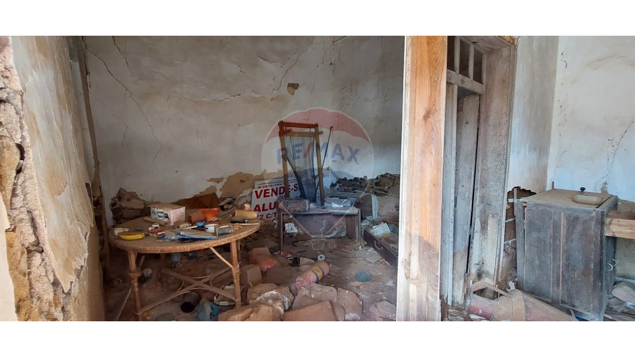 Moradia T3 para Venda em São Bartolomeu de Messines Foto 3