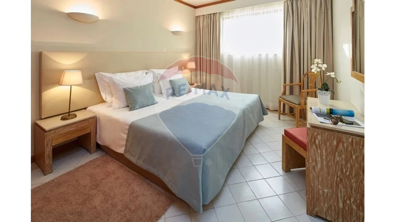 Apartamento T1 para Venda em Albufeira e Olhos de Água Foto 3