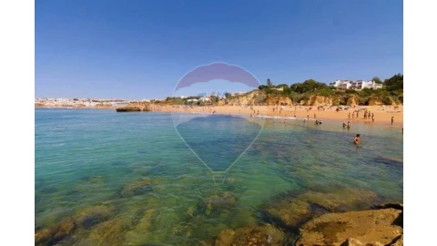 Apartamento T1 para Venda em Albufeira e Olhos de Água