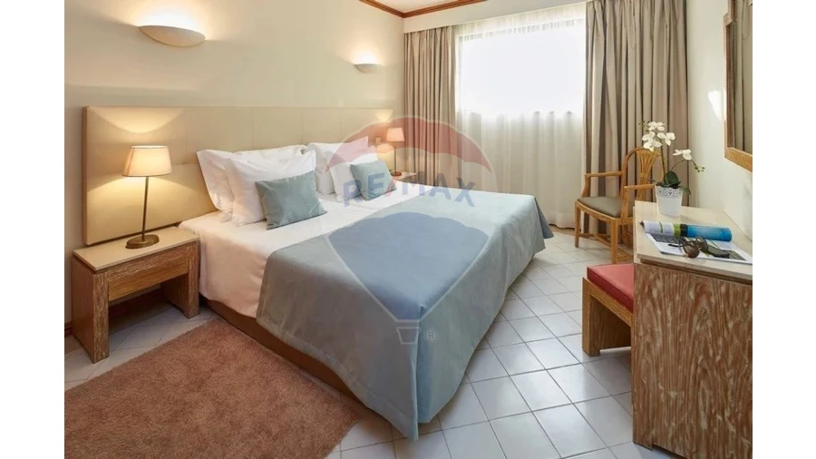 Apartamento T1 para Venda em Albufeira e Olhos de Água Foto 3