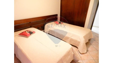 Apartamento T2 para Venda em Albufeira e Olhos de Água