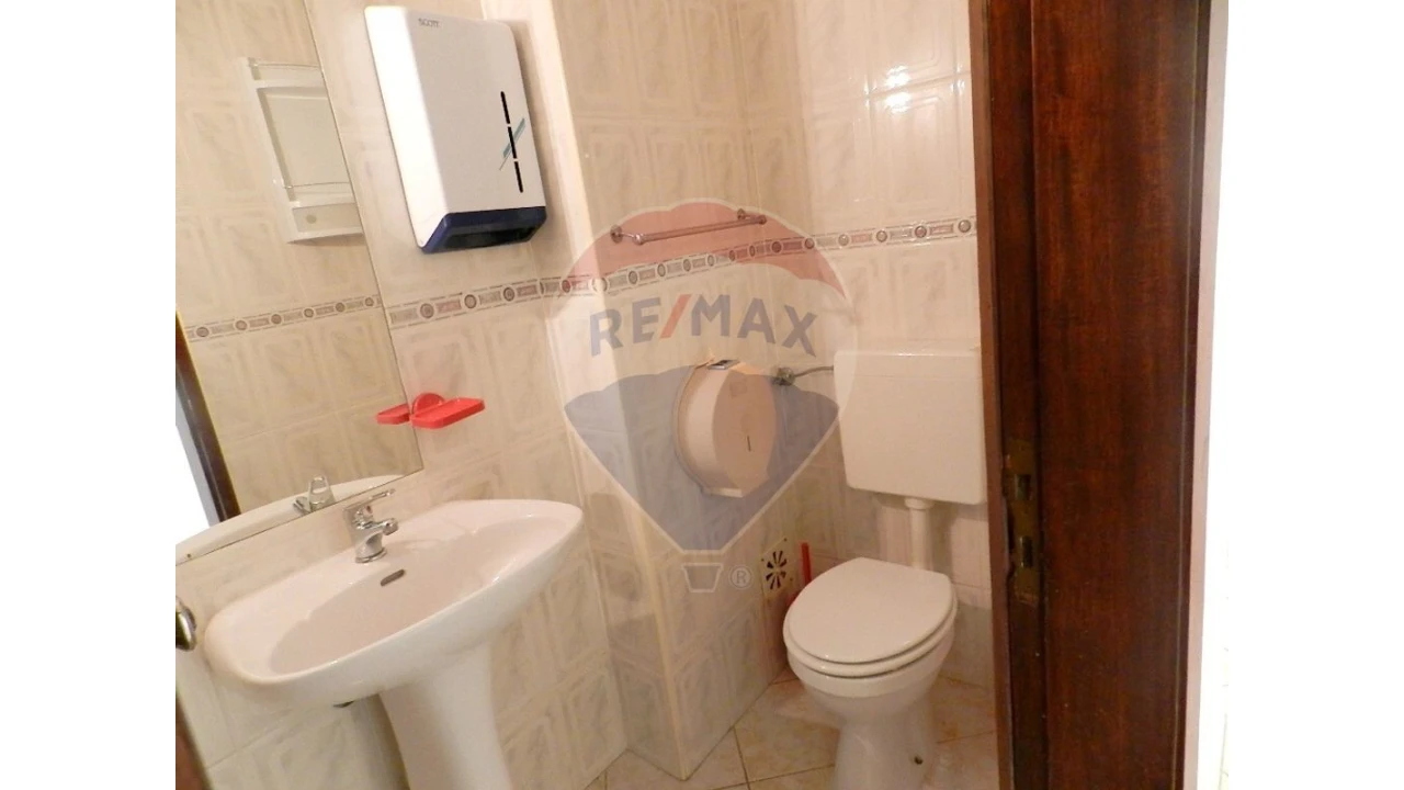 Apartamento T2 para Venda em Albufeira e Olhos de Água Foto 8