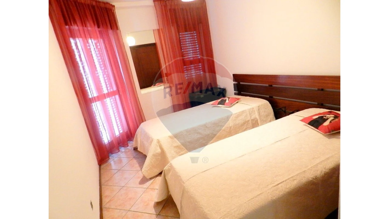 Apartamento T2 para Venda em Albufeira e Olhos de Água Foto 10