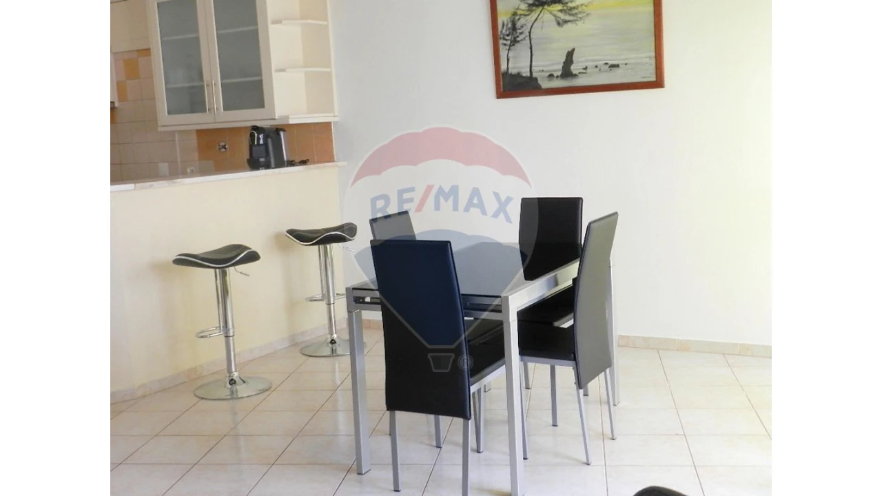 Apartamento T2 para Venda em Albufeira e Olhos de Água Foto 7