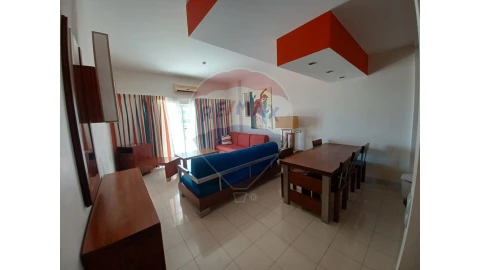 Apartamento T1 para Venda em Albufeira e Olhos de Água