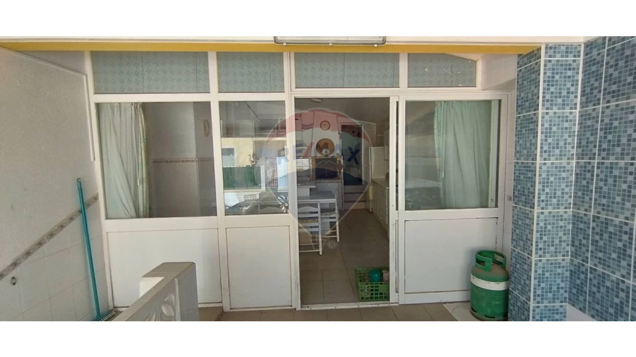 Moradia T5 para Venda em Albufeira e Olhos de Água Foto 10