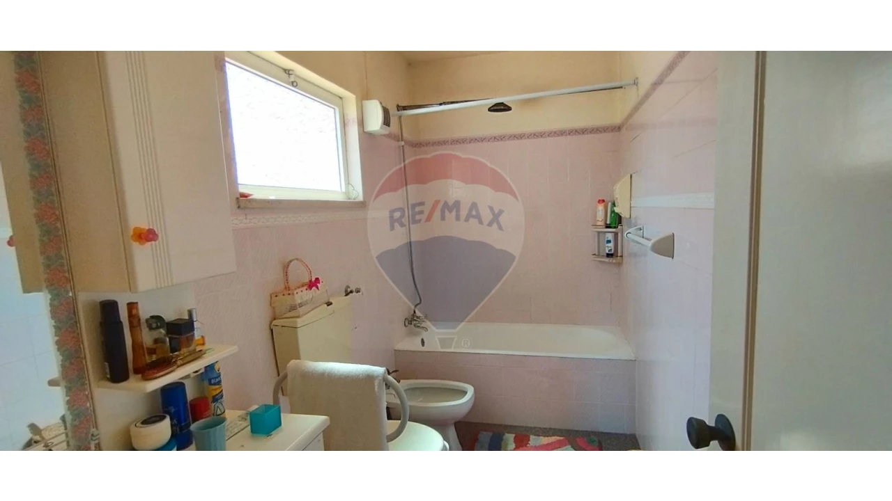 Moradia T5 para Venda em Albufeira e Olhos de Água Foto 27