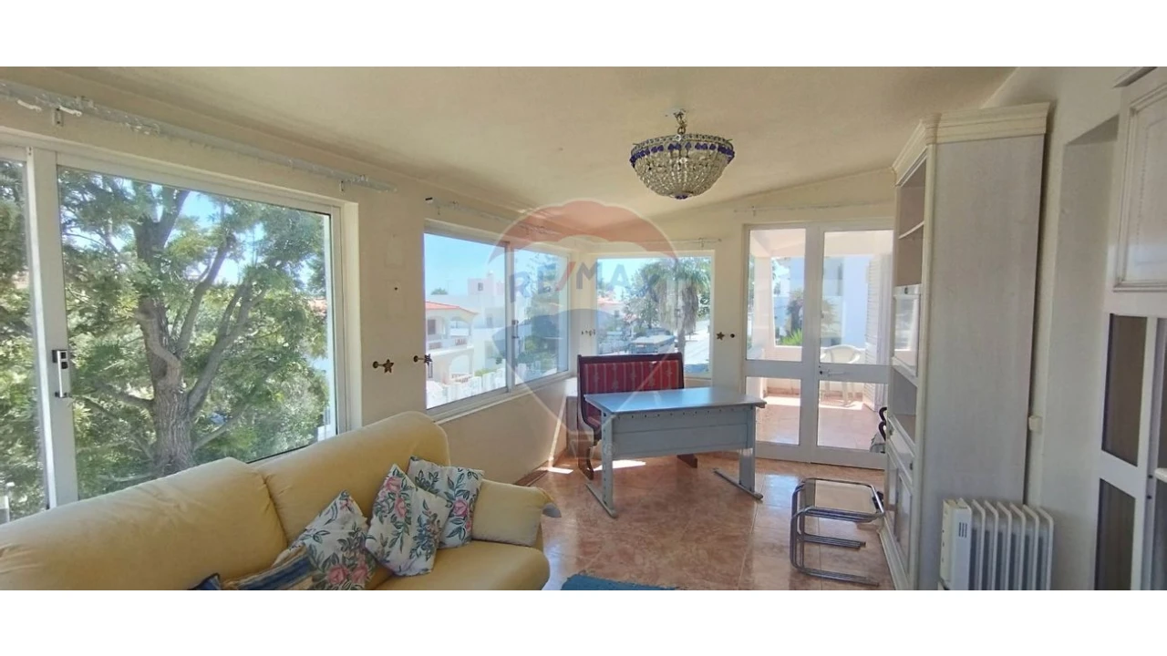 Moradia T5 para Venda em Albufeira e Olhos de Água Foto 18