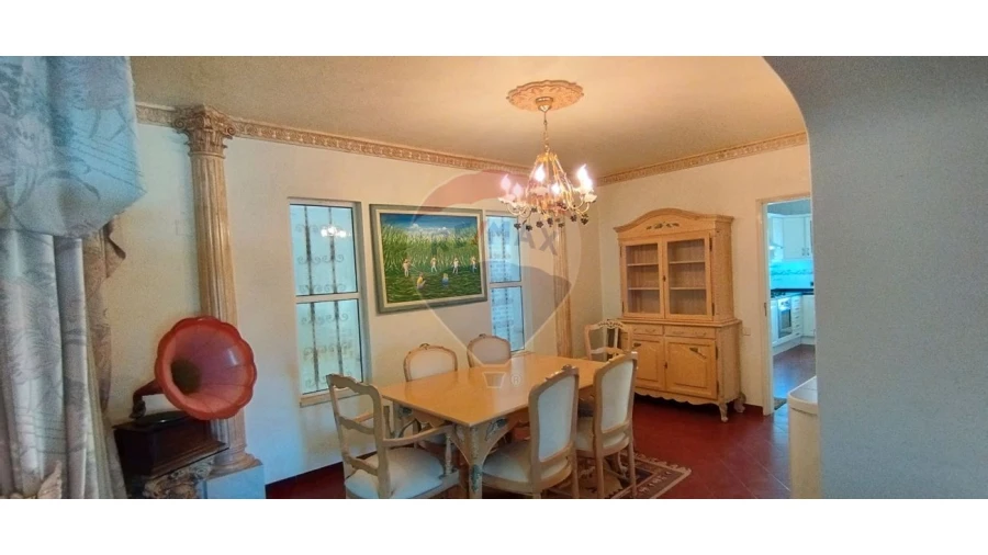 Moradia T5 para Venda em Albufeira e Olhos de Água Foto 4