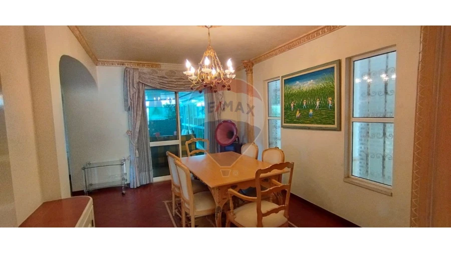 Moradia T5 para Venda em Albufeira e Olhos de Água Foto 5