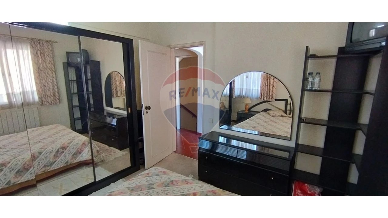 Moradia T5 para Venda em Albufeira e Olhos de Água Foto 44